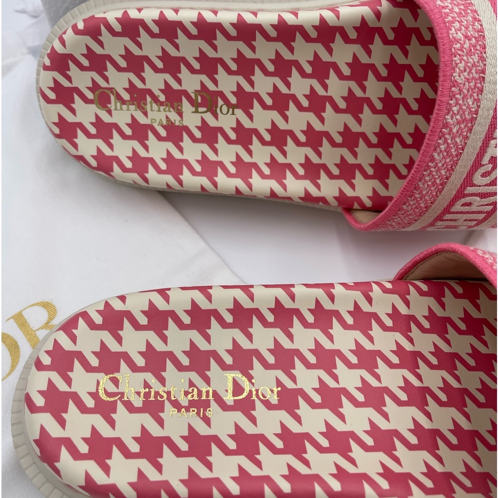 Dior Women Dway Slide Peony Pink Embroidered Cotton with Micro Houndstooth Motif - Picture 5 of 9